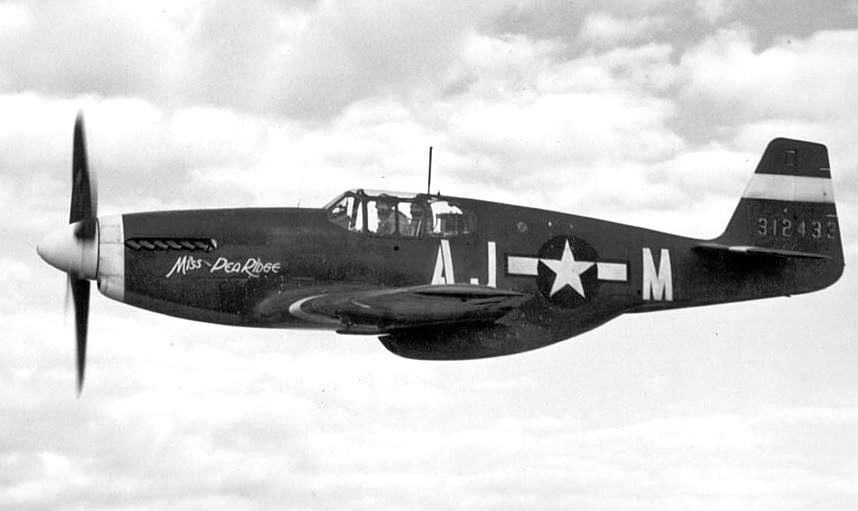 Mustang P-51B entry into service